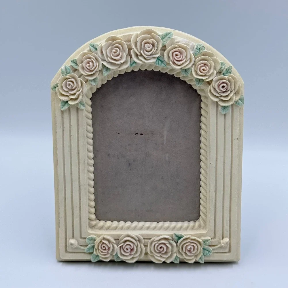 Vintage Arched Resin Picture Frame Pink Roses Cream Floral Tabletop Decor